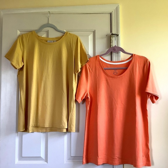 Bundle LOGO And Isaac Mizrahi Basic Short Sleeve Tee Shirts Orange Mustard SZ L - Picture 1 of 16